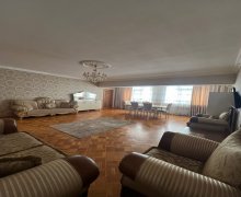 Satılır Köhnə Tikili Xətai m., Xətai r.