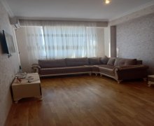 Satılır Yeni Tikili Xırdalan ş. Satılır Yeni Tikili Xırdalan ş.