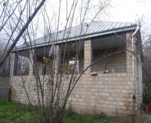 Satılır Bağ evi Qəbələ ş. Satılır Bağ evi Qəbələ ş.