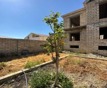 xirdalanda 2 mertebeli heyet evleri/villa Xırdalan ş.