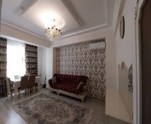 Satılır Yeni Tikili Xırdalan ş.