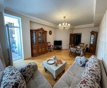 memar ecemide satilan evler Memar Əcəmi m., Nəsimi r.