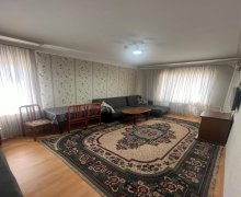 Satılır Köhnə Tikili İnşaatçılar m., Yeni Yasamal qəs., Yasamal r.