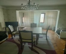 Kirayə (aylıq) Köhnə Tikili Elmlər akademiyası m., Yasamal qəs., Yasamal r.