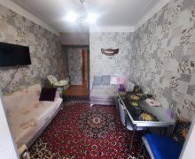 Satılır Köhnə Tikili Neftçilər m., Qaraçuxur qəs., Suraxanı r.