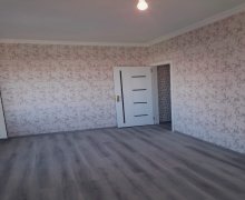 Satılır Köhnə Tikili Qaraçuxur qəs., Suraxanı r.