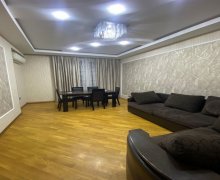 Kirayə (aylıq) Yeni Tikili Memar Əcəmi m., Binəqədi r.