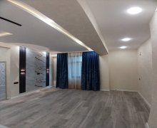 ev aliram 2 otaqli Xırdalan ş.