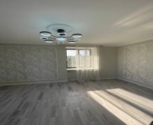 Satılır Köhnə Tikili Elmlər akademiyası m., Yasamal r.