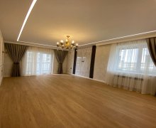 Satılır Köhnə Tikili Elmlər akademiyası m., Yasamal r.