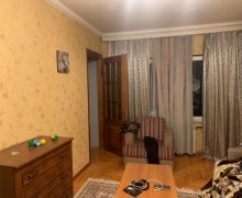 Kirayə (aylıq) Köhnə Tikili Neftçilər m., 8-ci kilometr, Nizami r. Kirayə (aylıq) Köhnə Tikili Neftçilər m., 8-ci kilometr, Nizami r.