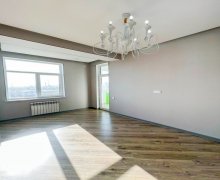 Satılır Köhnə Tikili Elmlər akademiyası m., Yasamal r.