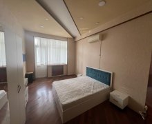 Kirayə (aylıq) Yeni Tikili 20 Yanvar m., Nəsimi r. Kirayə (aylıq) Yeni Tikili 20 Yanvar m., Nəsimi r.