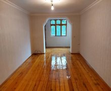 Kirayə (aylıq) Köhnə Tikili İnşaatçılar m., Yasamal qəs., Yasamal r.