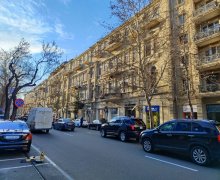 Satılır Köhnə Tikili Sahil m., Səbail r.