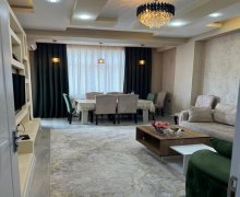 Satılır Yeni Tikili Əhmədli m., Əhmədli, Xətai r.