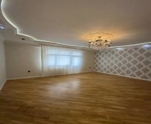 Satılır Yeni Tikili İnşaatçılar m., Yeni Yasamal qəs., Yasamal r.