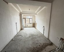 Satılır Yeni Tikili İnşaatçılar m., Yeni Yasamal qəs., Yasamal r.