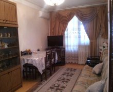 Satılır Köhnə Tikili Qaraçuxur qəs., Suraxanı r.