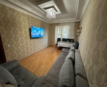 Satılır Köhnə Tikili Yeni Günəşli qəs., Suraxanı r. Satılır Köhnə Tikili Yeni Günəşli qəs., Suraxanı r.