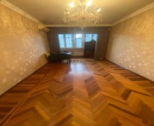 Satılır Köhnə Tikili Nəsimi m., 9-cu mikrorayon, Binəqədi r.