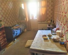 Satılır Köhnə Tikili Neftçilər m., 8-ci kilometr, Nizami r. Satılır Köhnə Tikili Neftçilər m., 8-ci kilometr, Nizami r.