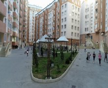 Kirayə (aylıq) otaqli evler Xırdalan ş. Kirayə (aylıq) otaqli evler Xırdalan ş.