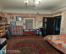 Satılır Köhnə Tikili Neftçilər m., Nizami r. Satılır Köhnə Tikili Neftçilər m., Nizami r.