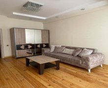 Kirayə (aylıq) Yeni Tikili Elmlər akademiyası m., Yasamal r.