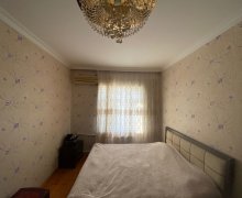 Satılır Köhnə Tikili İnşaatçılar m., Yeni Yasamal qəs., Yasamal r.