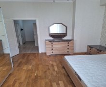 Kirayə (aylıq) Yeni Tikili Xırdalan ş.