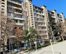 Satılır Köhnə Tikili Əhmədli m., Əhmədli, Xətai r.