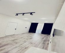 Satılır Yeni Tikili Yeni Günəşli qəs., Suraxanı r.