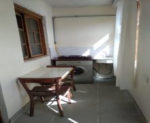 Kirayə (aylıq) Həyət evi/villa Avtovağzal m., Çiçək qəs., Binəqədi r.