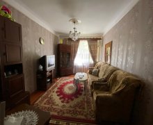 Satılır Köhnə Tikili Memar Əcəmi m., 3-cü mikrorayon, Nəsimi r.