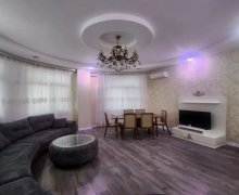 Satılır Yeni Tikili Xırdalan ş. Satılır Yeni Tikili Xırdalan ş.
