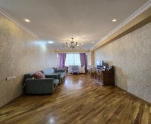 Satılır Yeni Tikili Qara Qarayev m., Nizami r.