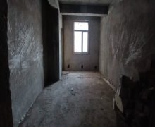 Satılır Yeni Tikili Elmlər akademiyası m., Nəsimi r.