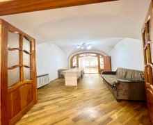 Kirayə (aylıq) Ofis İçərişəhər m., Səbail r.