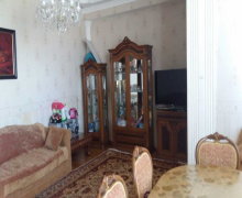 memar ecemide aylıq kiraye evler Memar Əcəmi m., 2-ci mikrorayon, Nəsimi r.