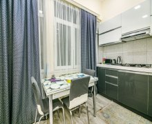 Satılır Köhnə Tikili Sahil m., Nəsimi r.