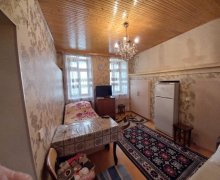 iceri seherde evlerin qiymeti İçərişəhər m., Səbail r.