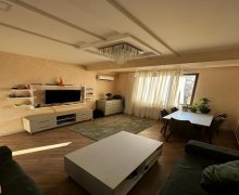 Satılır Yeni Tikili Elmlər akademiyası m., Yasamal r.