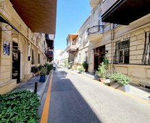 Satılır Köhnə Tikili Sahil m., Səbail r.