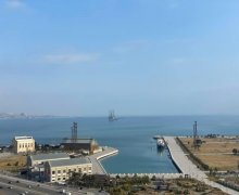 Kirayə (aylıq) Yeni Tikili Bayıl qəs., Səbail r. Kirayə (aylıq) Yeni Tikili Bayıl qəs., Səbail r.