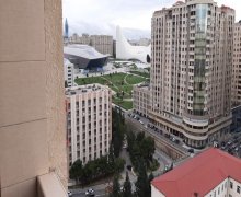 bakida 1 otaqli evlerin satisi Gənclik m., Nərimanov r.