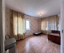 Satılır Köhnə Tikili Əhmədli m., Köhnə Günəşli qəs., Xətai r.