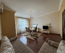 Satılır Yeni Tikili İnşaatçılar m., Yeni Yasamal qəs., Yasamal r.