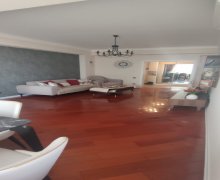 Satılır Yeni Tikili Qara Qarayev m., 8-ci kilometr, Nizami r.