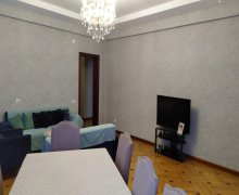 Satılır Yeni Tikili Azadlıq m., 8-ci mikrorayon, Binəqədi r.